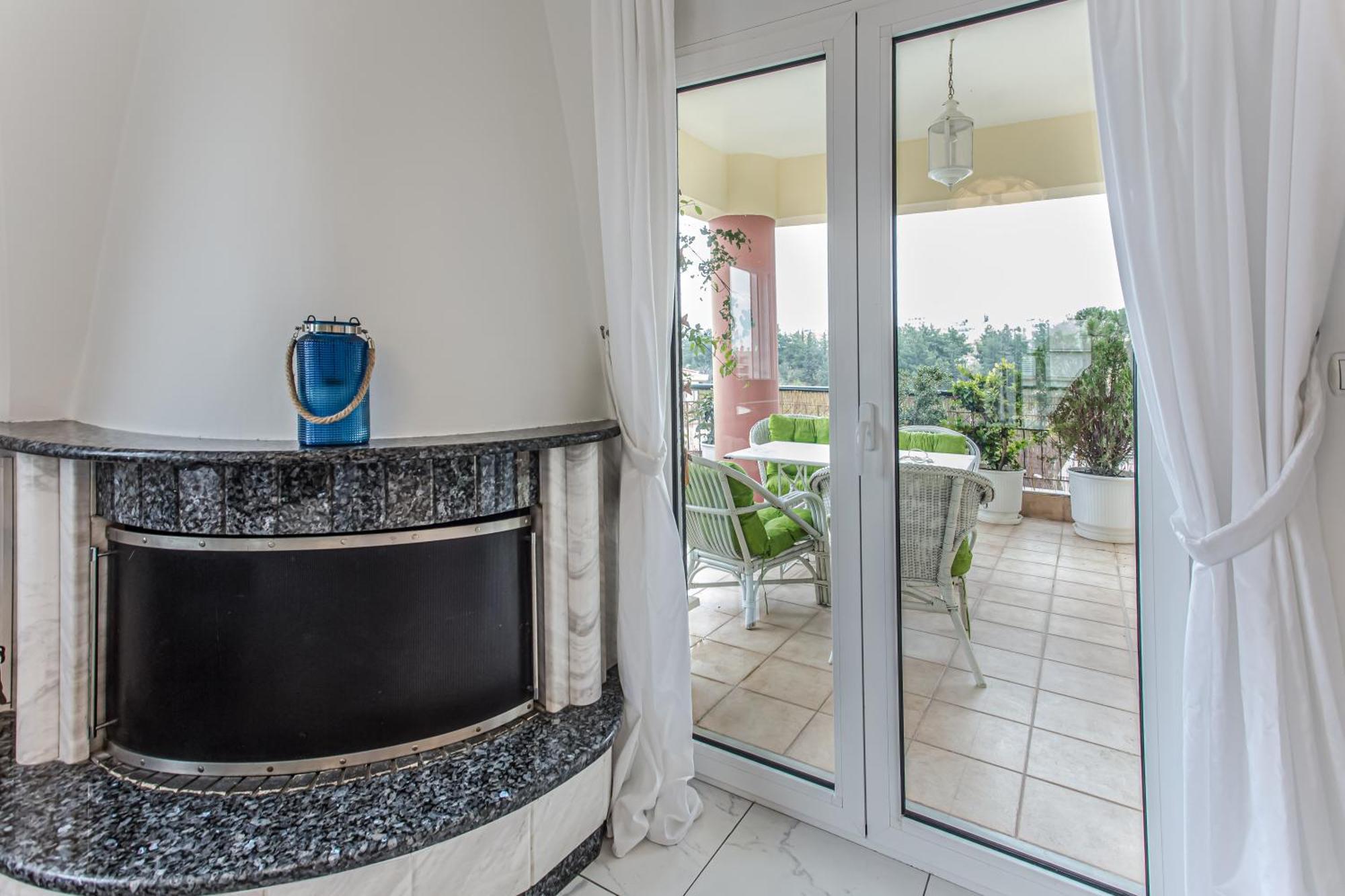 Celestial Garden-Thessaloniki'S Modern, Eclectic Penthouse With An Amazing View And Veranda Exterior foto